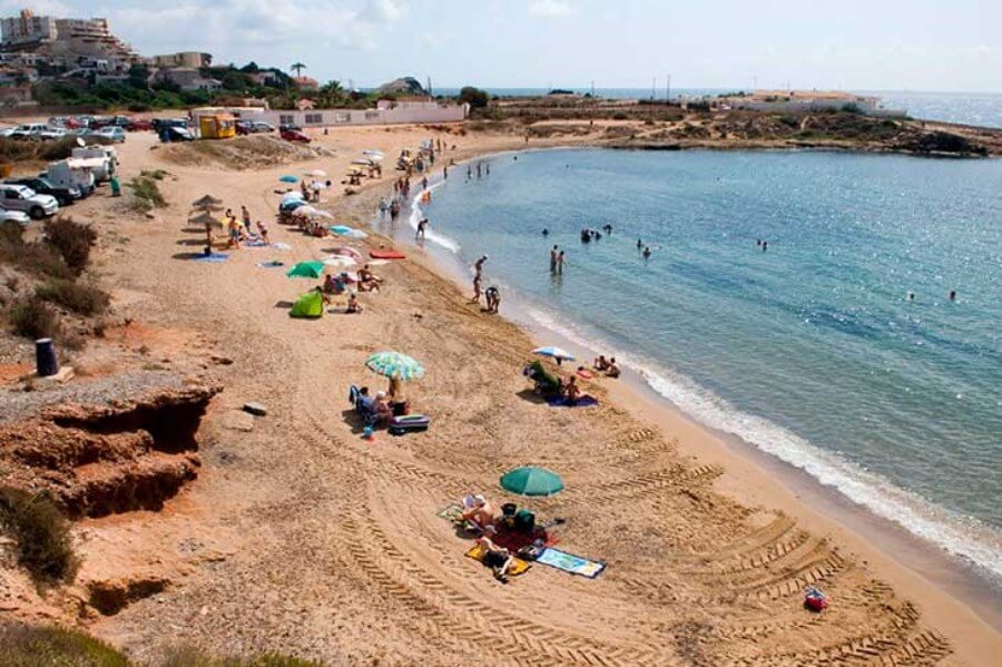 Las playas más bonitas de Murcia que no debes dejar de visitar.
