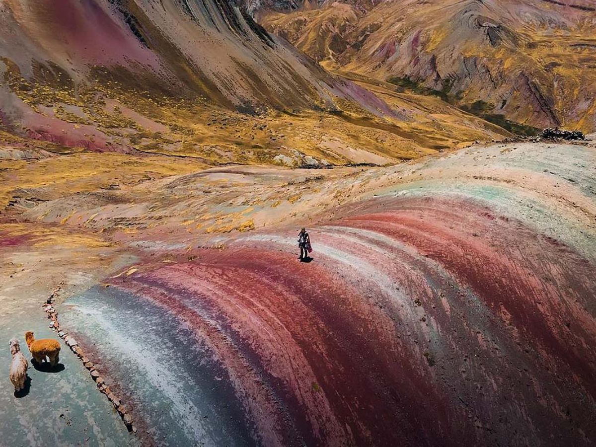 palcoyo rainbow mountain