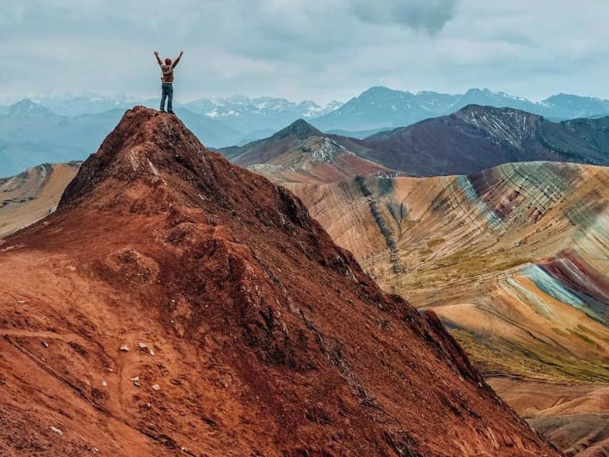 palcoyo rainbow mountain