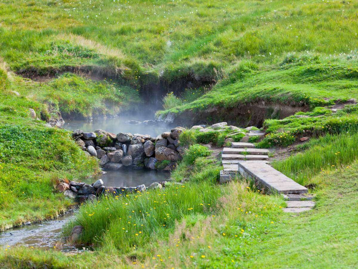 aguas termales islandia