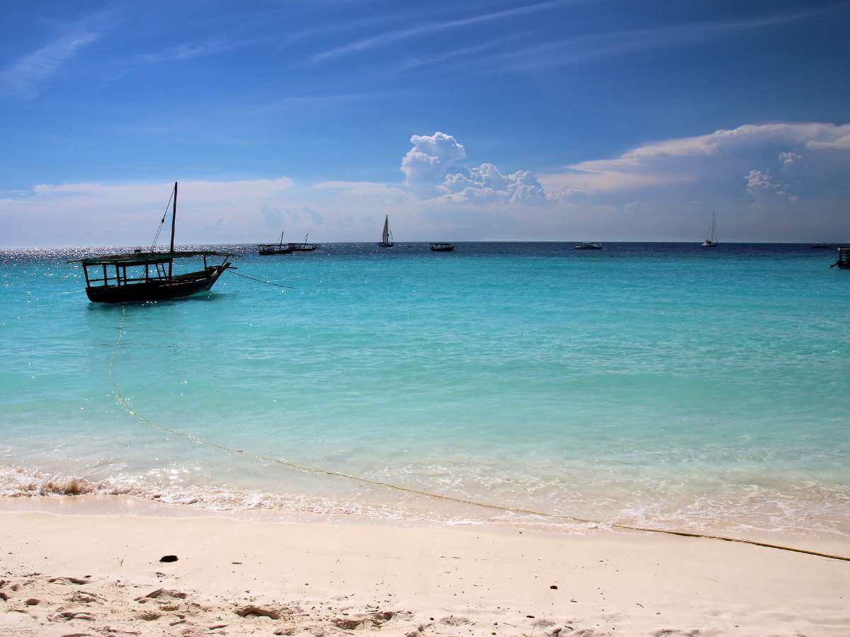 playa Zanzíbar océano