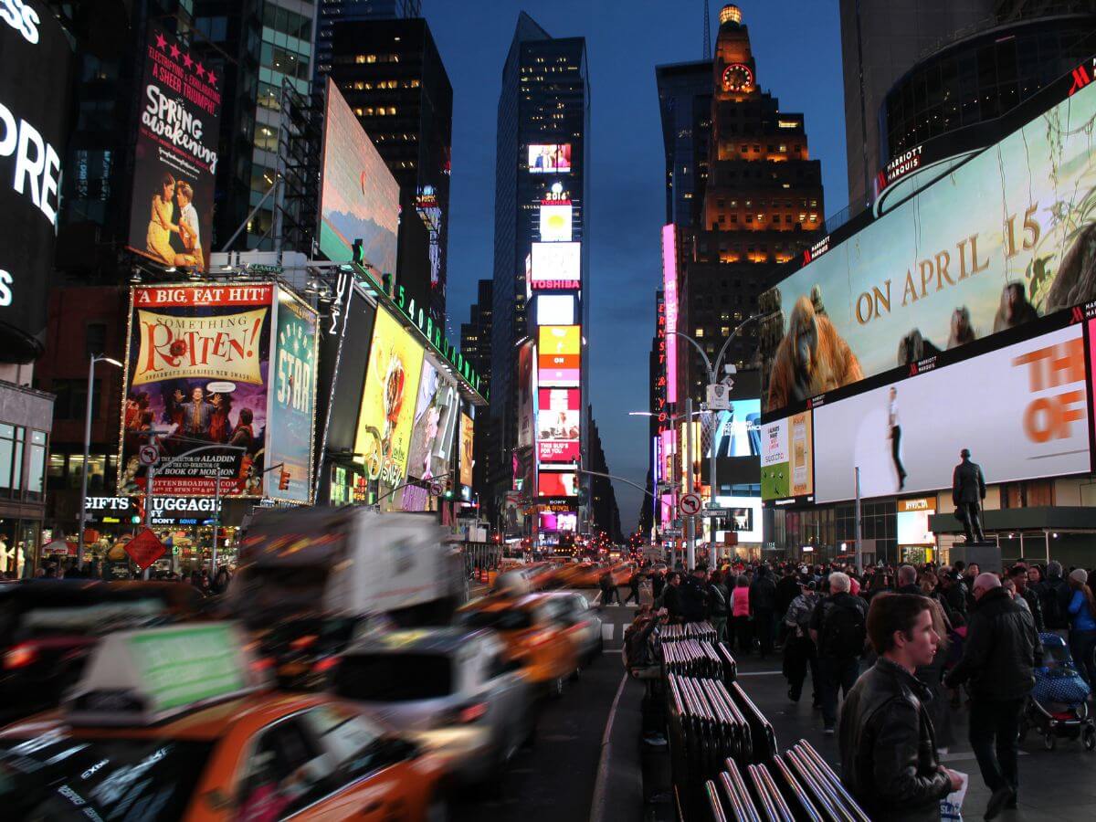 Times Square noche