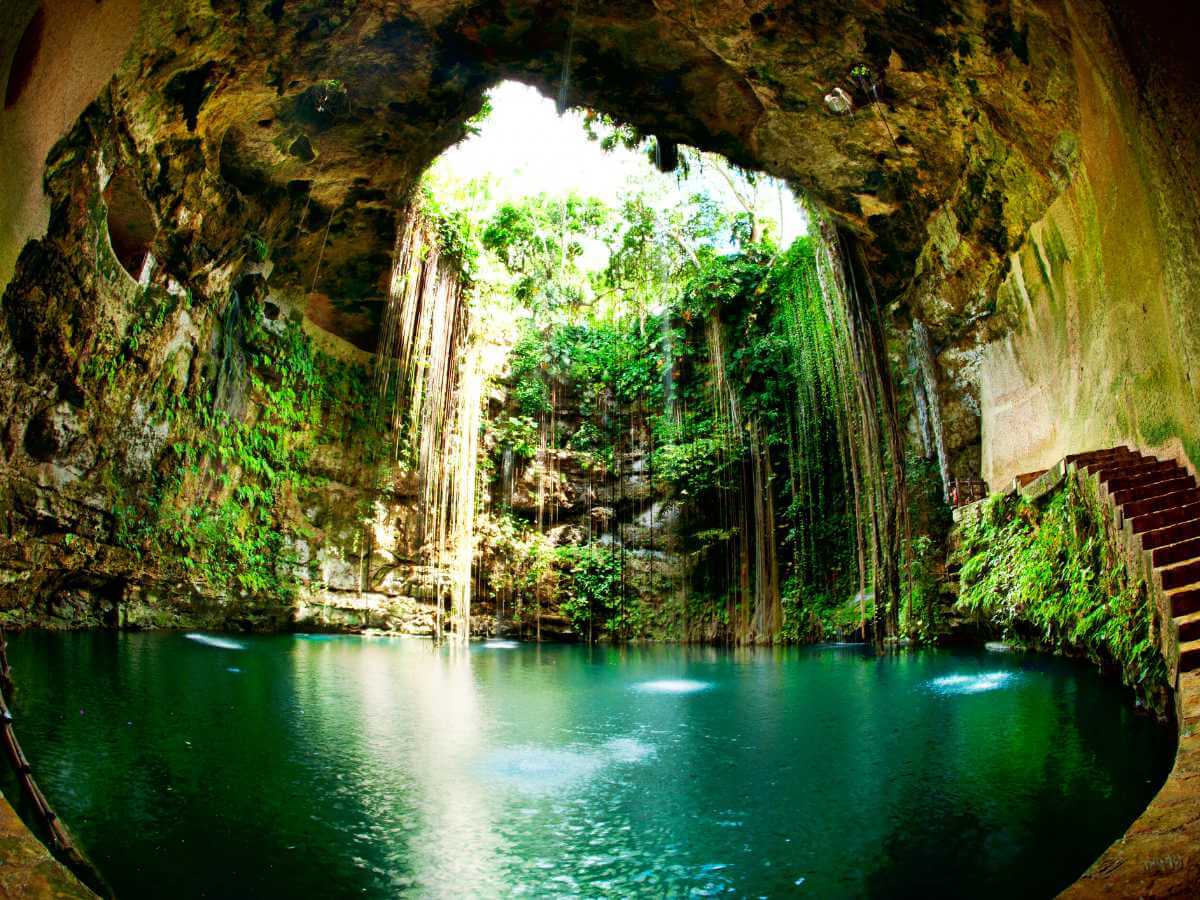 cenote Riviera Maya