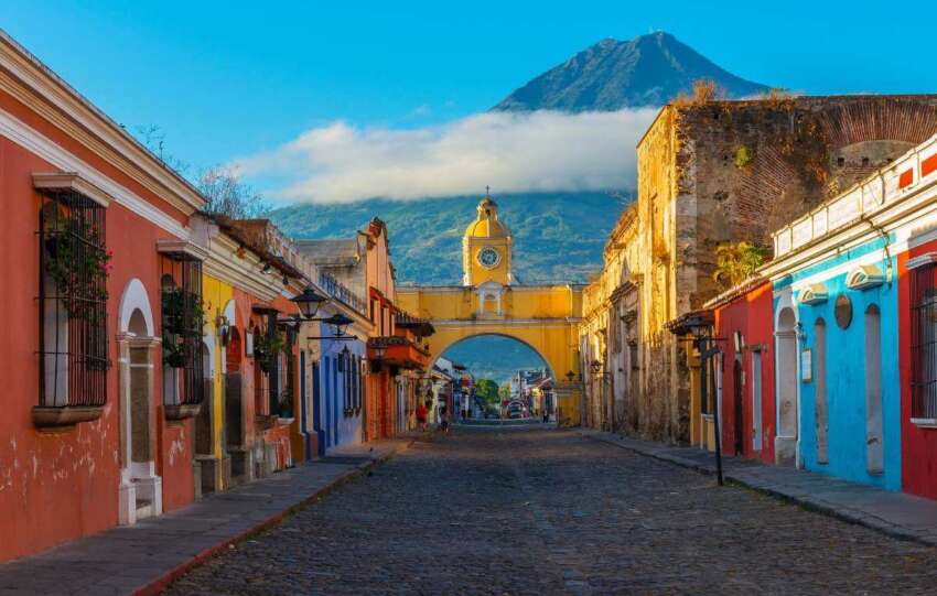 Antigua Guatemala calles coloniales